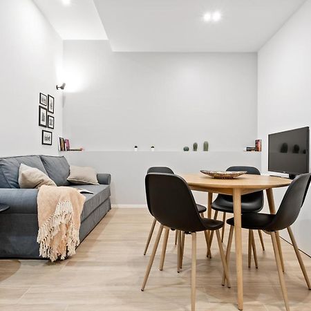 Piazza Maggiore White Apartment Болонья Экстерьер фото