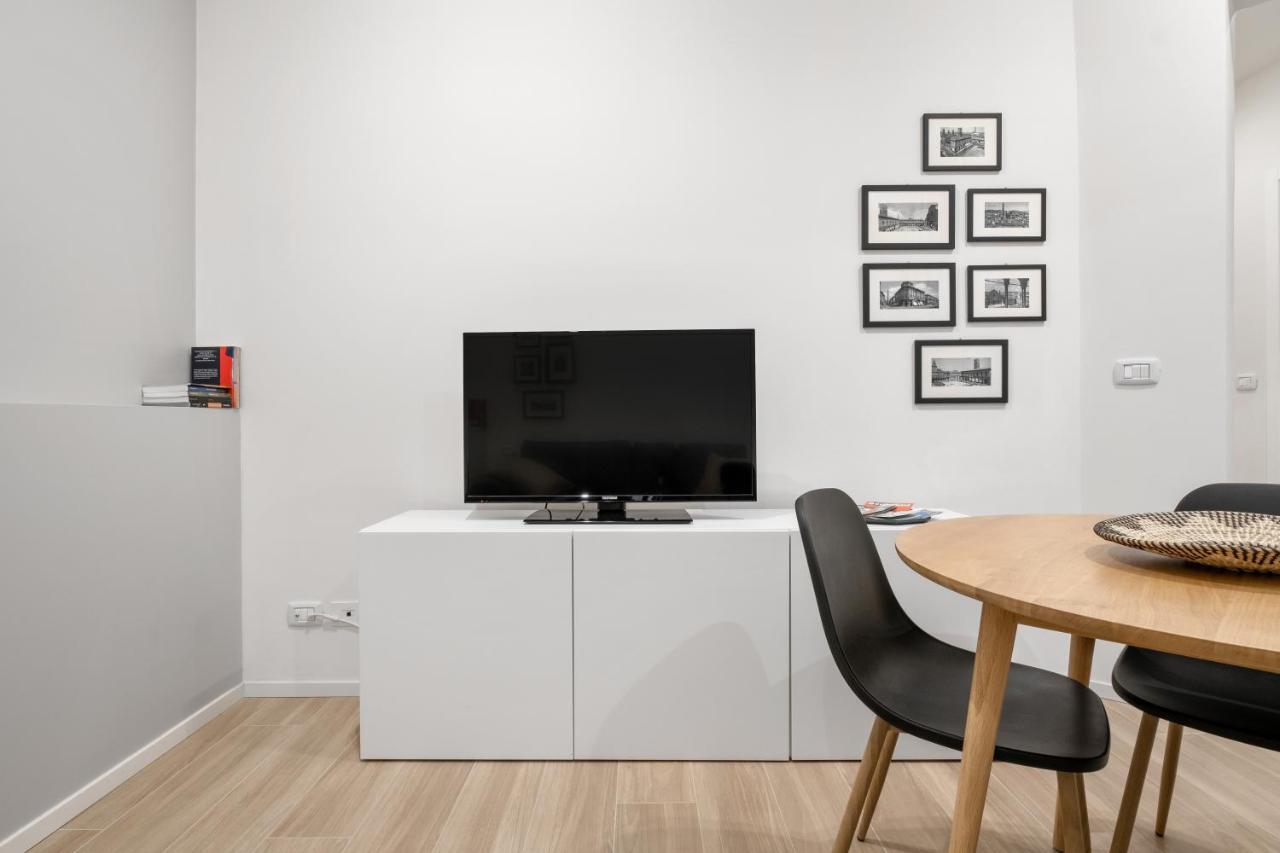 Piazza Maggiore White Apartment Болонья Экстерьер фото