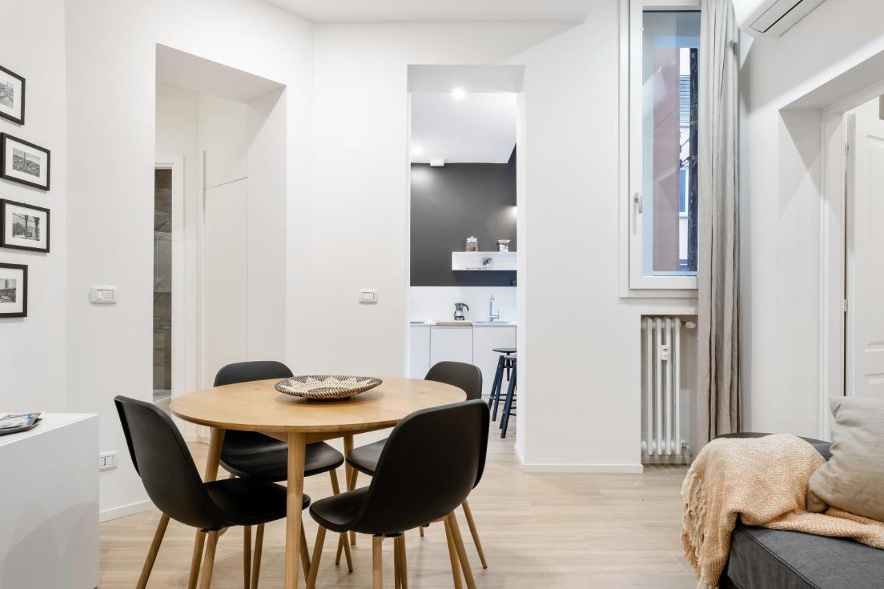 Piazza Maggiore White Apartment Болонья Экстерьер фото
